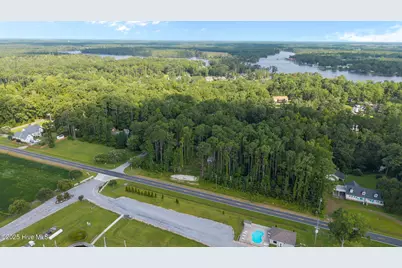 690 Oriental Road, Oriental, NC 28571 - Photo 17