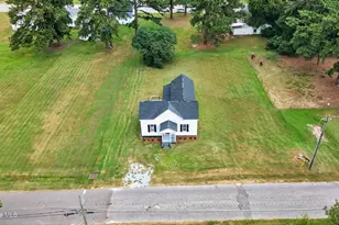 305 E Harnett St, Benson, NC 27504 - Photo 39