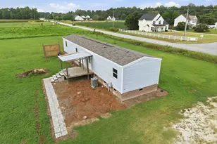 495 Rhodestown Rd, Jacksonville, NC 28540 - Photo 9