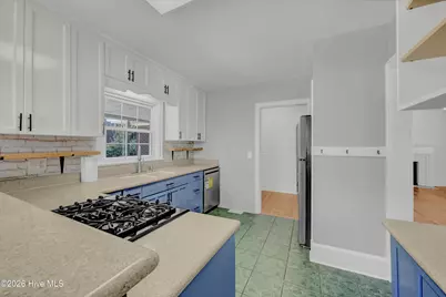 4721 Long Leaf Hills Drive, Wilmington, NC 28409 - Photo 5