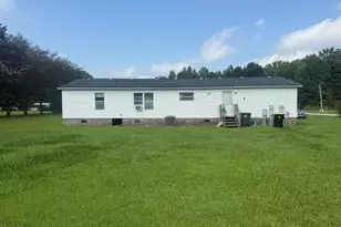 48 Sugar Berry Ave, Whiteville, NC 28472 - Photo 5