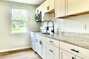 1222 Davis St, Jacksonville, NC 28540 - Photo 5