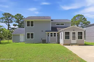 3018 Mandy Ln, Morehead City, NC 28557 - Photo 3