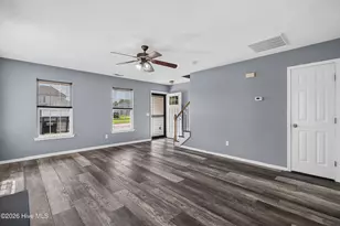 202 Halibut Ct, Maysville, NC 28555 - Photo 5
