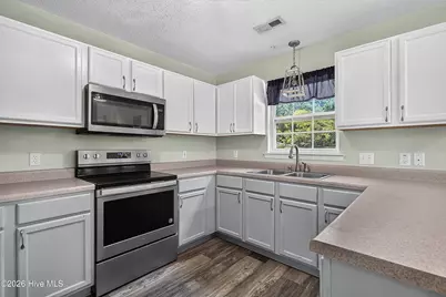 202 Halibut Court, Maysville, NC 28555 - Photo 13
