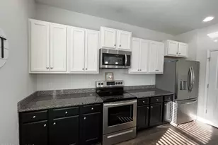 751 Stradleigh Ct, Leland, NC 28451 - Photo 9