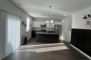 751 Stradleigh Ct, Leland, NC 28451 - Photo 7