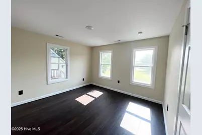 309 Harney Street, Elizabeth City, NC 27909 - Photo 13