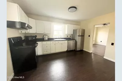 309 Harney Street, Elizabeth City, NC 27909 - Photo 9
