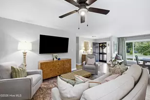 38 Pelican Point Rd, Wilmington, NC 28409 - Photo 3