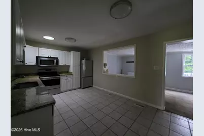 [Address not provided], Jacksonville, NC 28540 - Photo 7