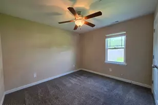 412 McCall Dr, Jacksonville, NC 28540 - Photo 9