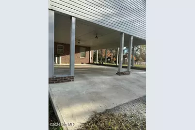 301 W Pittsylvania Street, Halifax, NC 27839 - Photo 21