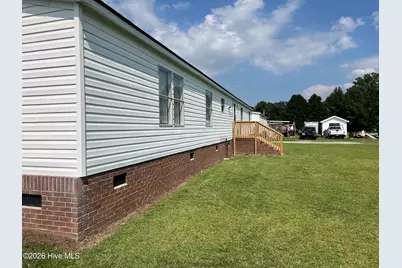 945 Katherines Place, Greenville, NC 27834 - Photo 5