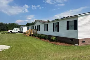 945 Katherines Pl, Greenville, NC 27834 - Photo 3
