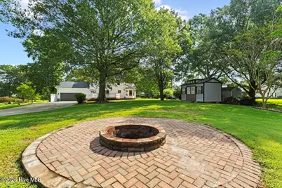 1100 Westmoreland Drive, Jacksonville, NC 28546 - Photo 47