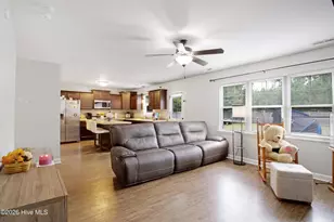 508 Maggies Ct, Jacksonville, NC 28540 - Photo 9