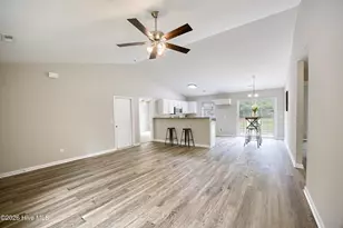 212 Sweet Gum Ln, Richlands, NC 28574 - Photo 9