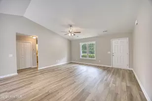 212 Sweet Gum Ln, Richlands, NC 28574 - Photo 11
