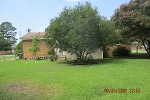 106 Williams Dr, Black Creek, NC 27813 - Photo 3
