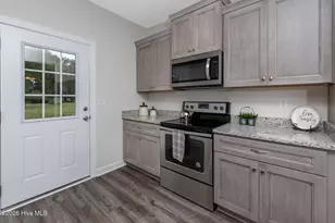 645 Turnpike Rd, Belvidere, NC 27919 - Photo 5