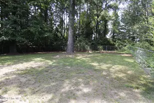 408 Singletree Ct, Jacksonville, NC 28540 - Photo 17
