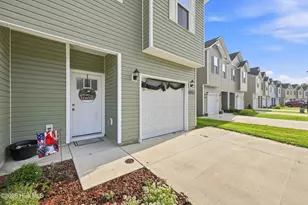 2011 Folkstone Woods Ln, Holly Ridge, NC 28445 - Photo 5