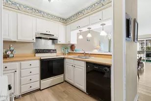 1904 E Fort Macon Rd, Atlantic Beach, NC 28512 - Photo 11