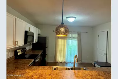 125 W Murrow Lane, Jacksonville, NC 28546 - Photo 11