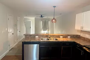125 W Murrow Ln, Jacksonville, NC 28546 - Photo 9