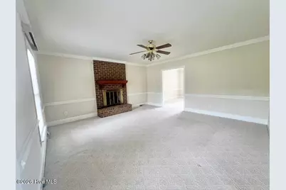 2203 Acorn Circle, Kinston, NC 28504 - Photo 5