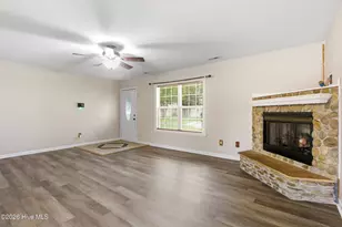 902 Gum Branch Ct, Havelock, NC 28532 - Photo 5