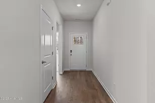 7015 Bayberry Park Dr, New Bern, NC 28562 - Photo 29