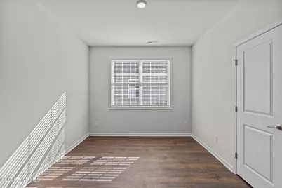 7022 Bayberry Park Drive, New Bern, NC 28562 - Photo 19