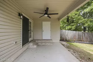 205 S Pointe Dr, Winterville, NC 28590 - Photo 29