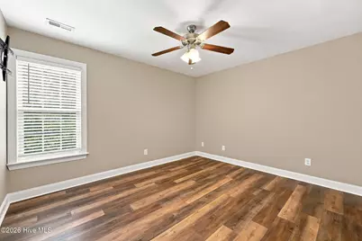 205 South Pointe Drive #B, Winterville, NC 28590 - Photo 27