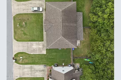 205 South Pointe Drive #B, Winterville, NC 28590 - Photo 33