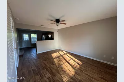 216 Palace Circle, Jacksonville, NC 28546 - Photo 17