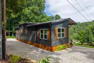 3454 Franks Creek Rd, Robbinsville, NC 28771 - Photo 37