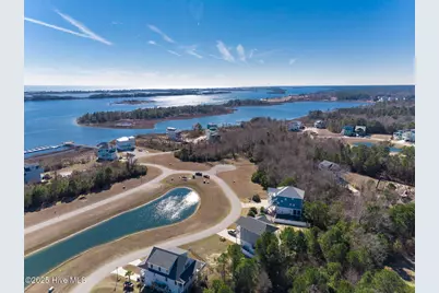 203 Seagrass Court, Holly Ridge, NC 28445 - Photo 3