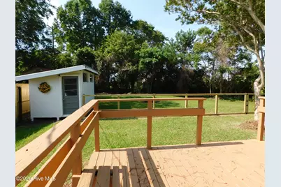 119 Earl Avenue, Beaufort, NC 28516 - Photo 11