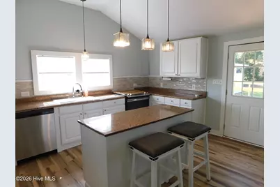 119 Earl Avenue, Beaufort, NC 28516 - Photo 5
