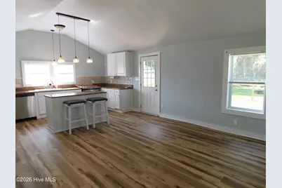 119 Earl Avenue, Beaufort, NC 28516 - Photo 3