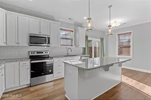 323 Wilson St, Wilmington, NC 28401 - Photo 7