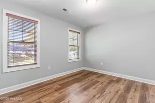 323 Wilson St, Wilmington, NC 28401 - Photo 15