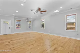 323 Wilson St, Wilmington, NC 28401 - Photo 5