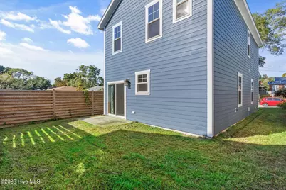 323 Wilson Street, Wilmington, NC 28401 - Photo 23