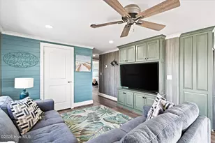 407 Ocean Dr, Oak Island, NC 28465 - Photo 25