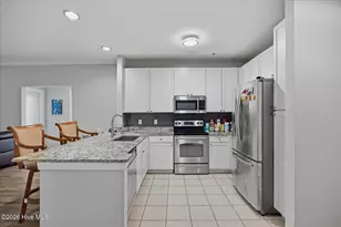 2820 Bloomfield Ln, Wilmington, NC 28412 - Photo 3