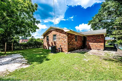 1609 Canal Street, New Bern, NC 28560 - Photo 13